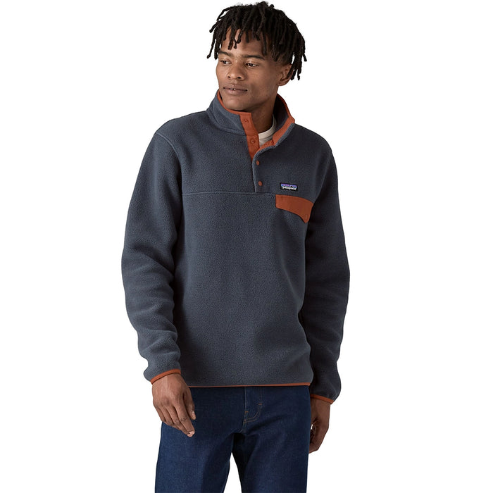 Patagonia Men's Lightweight Synch Snap-T Pullover Smolder Details 1